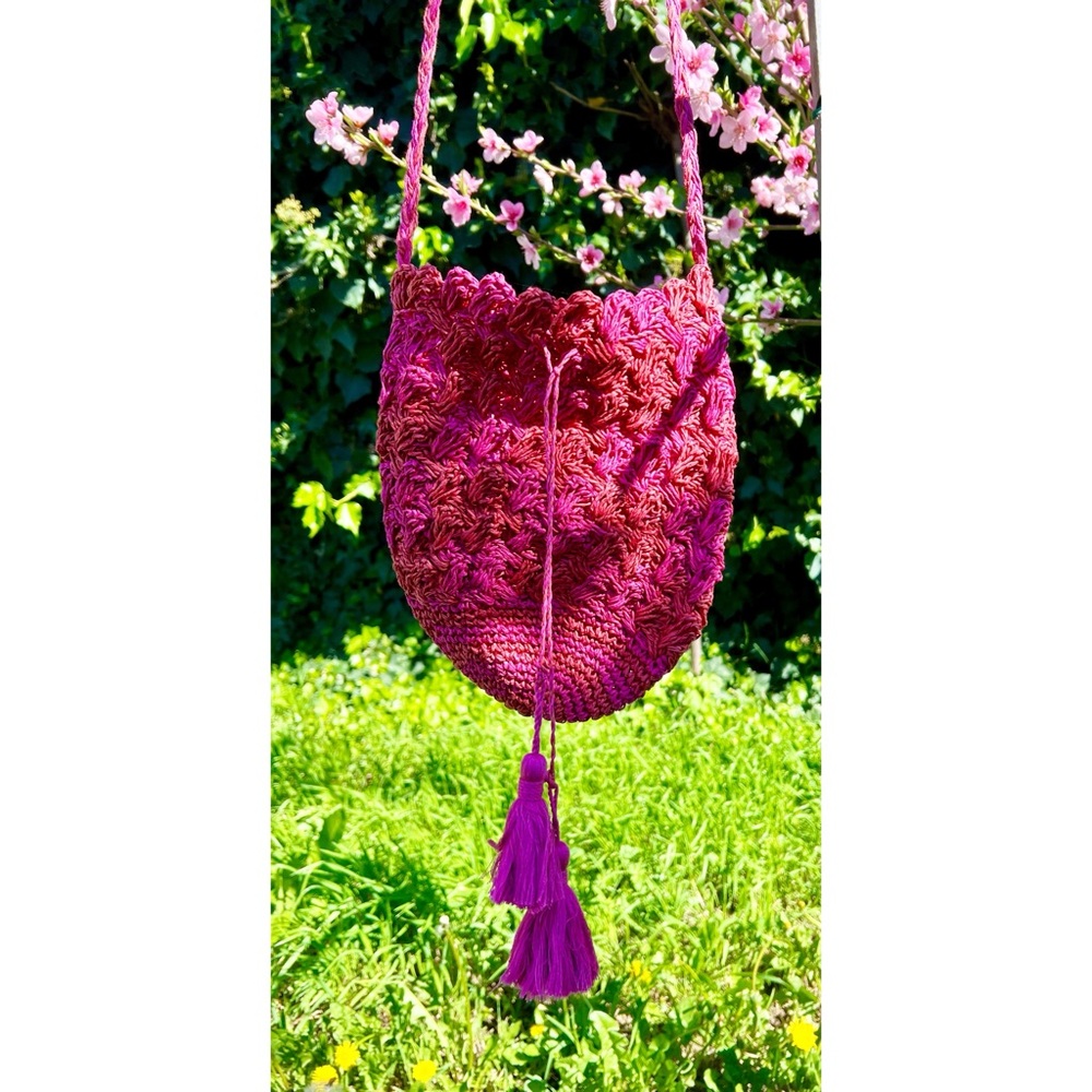 UrbanOutfitters UO fuschia and orange Bermuda bucket crossbody bag - Picture 11 of 11